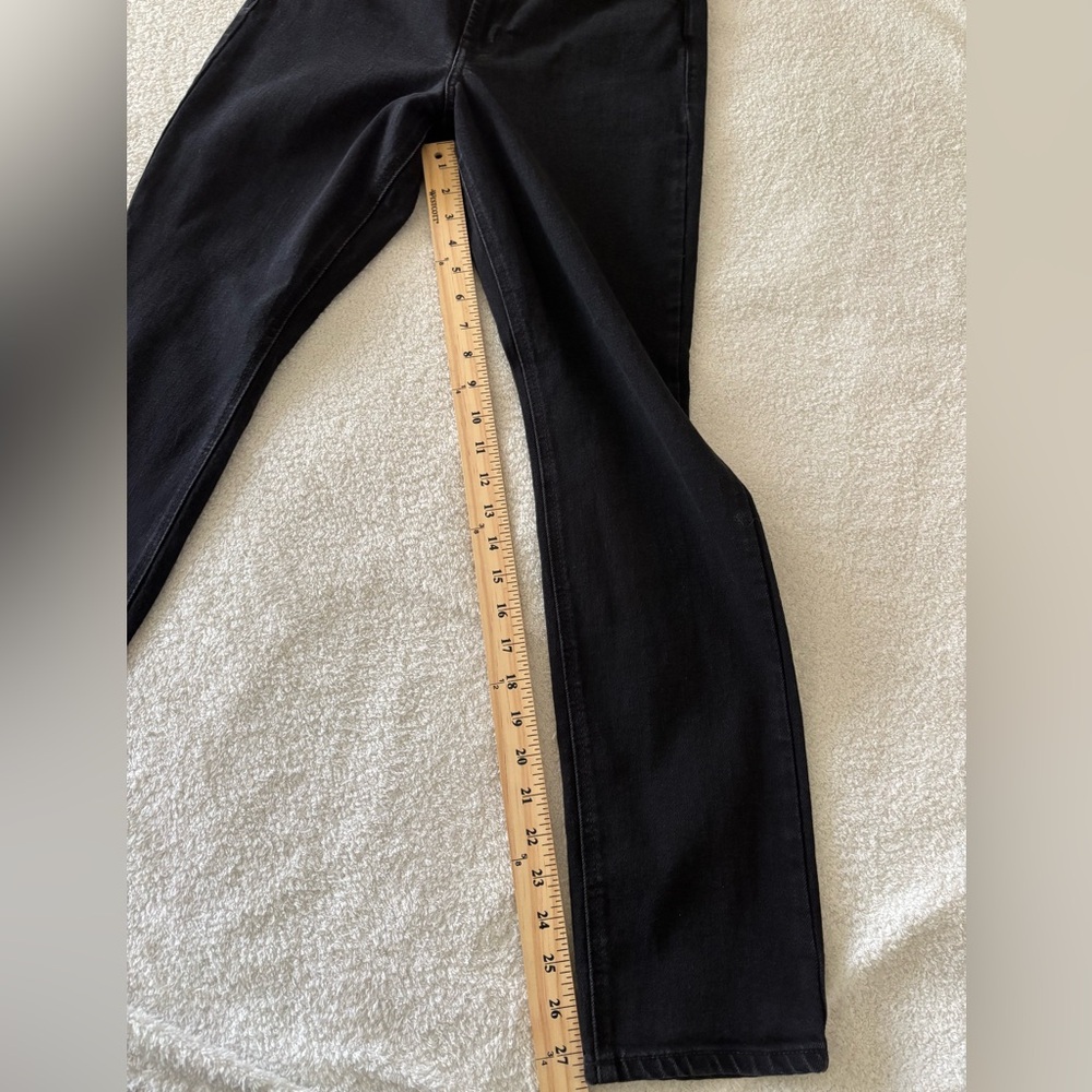 Old Navy Women's Dark Skinny Jeans Size 6 - Picture 4 of 11